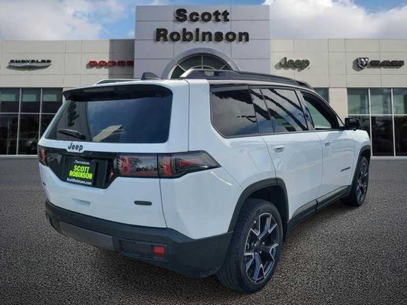 New 2026 Jeep Cherokee Overland 4x4