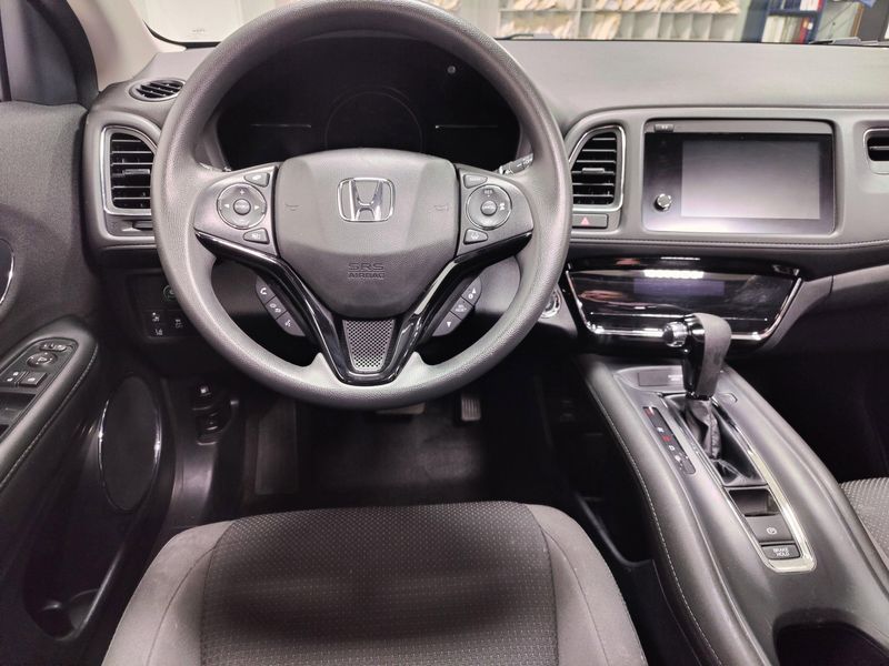 2022 Honda HR-V EX AWD w/SunroofImage 16