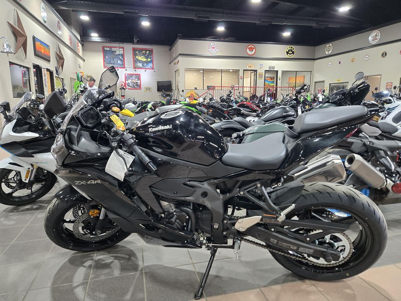 NEW 2026 KAWASAKI NINJA ZX-4R ABS Image 4