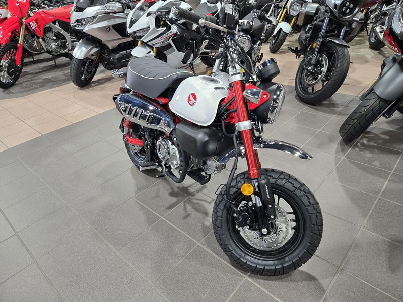 New 2025 Honda MONKEY ABS RED Image 1
