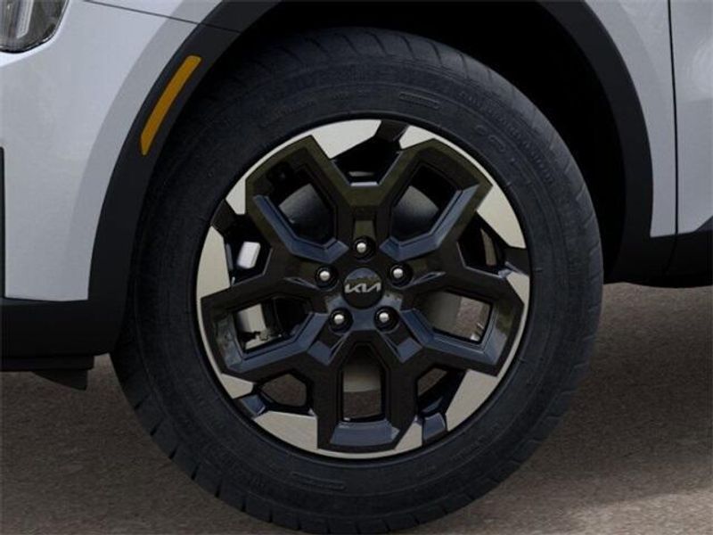 New 2025 Kia Sorento SImage 9