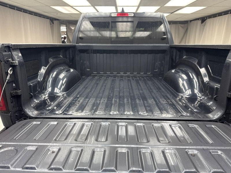 2025 RAM 1500 Warlock Crew Cab 4x4 5