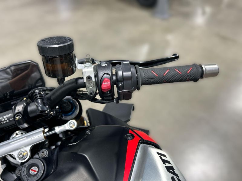 Used 2022 Ducati STREETFIGHTER V4 SP Image 18