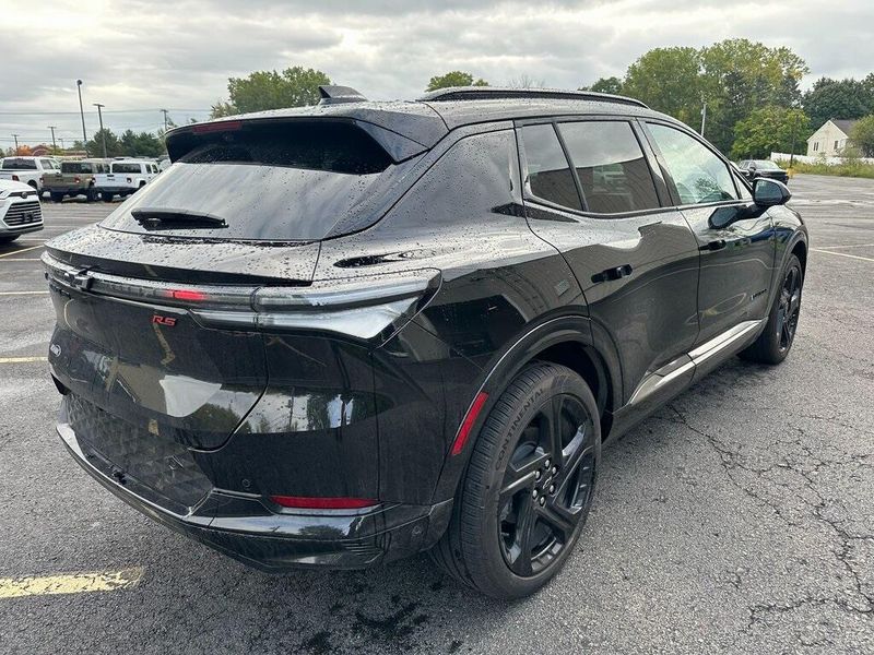 2025 Chevrolet Equinox EV 3RS photo 12