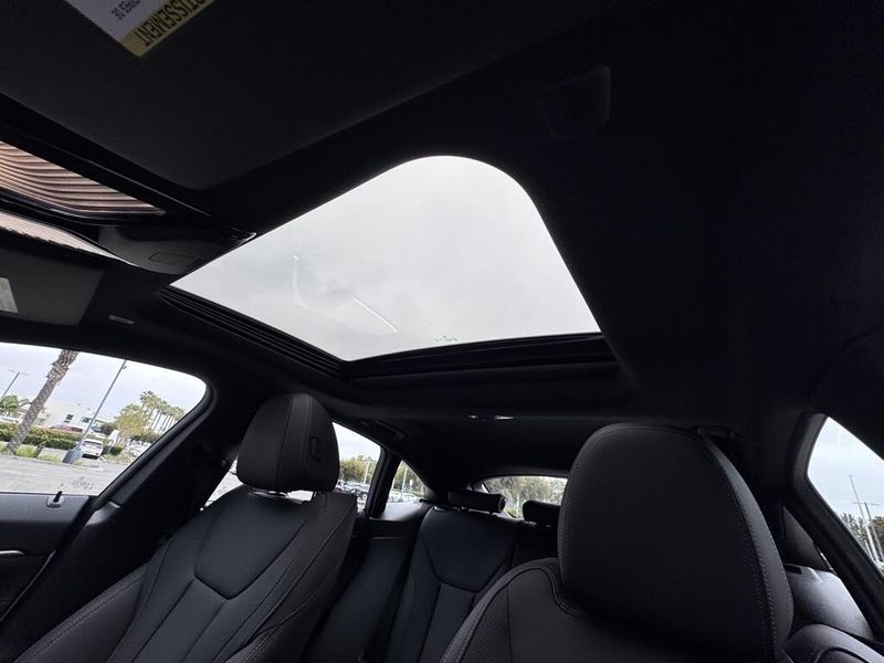 2024 BMW i4 eDrive35Image 23
