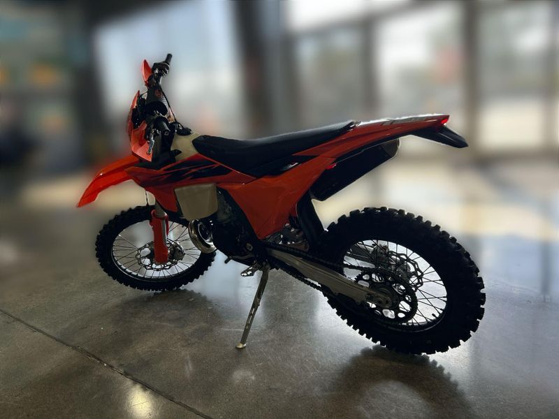New 2027 KTM 300 XC-W Image 16