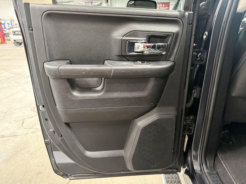 Used 2014 RAM 1500 LaramieImage 18