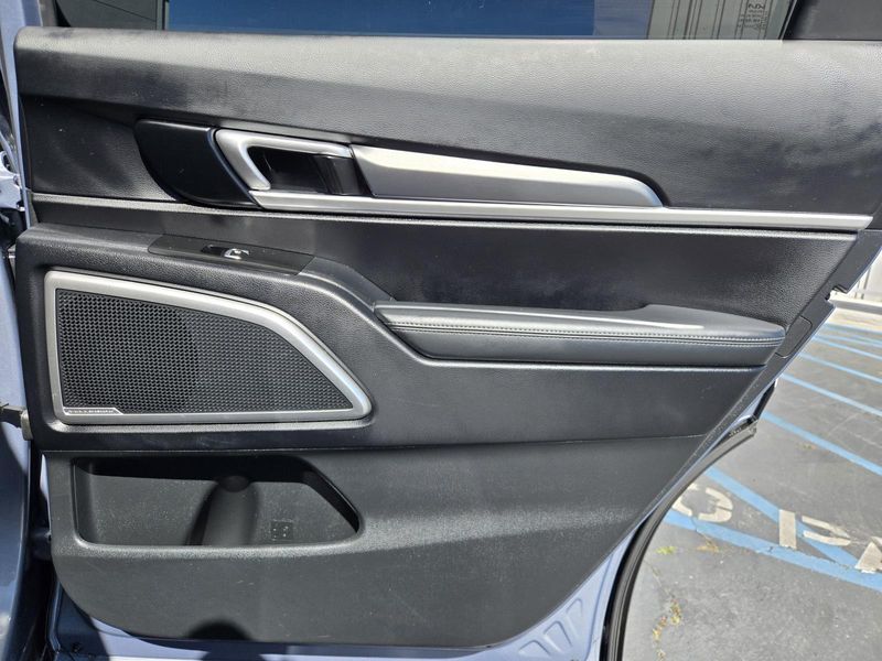 Used 2022 Kia Telluride LX AWD