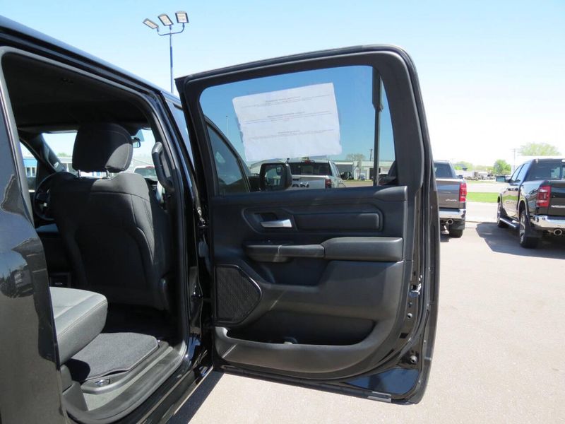 2023 RAM 1500 Tradesman 4x4 4dr Crew Cab 5.6 ft. SB PickupImage 23