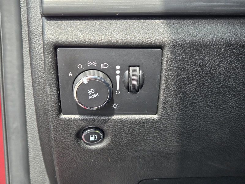 Used 2022 Jeep Grand Cherokee WK Laredo E 4x2