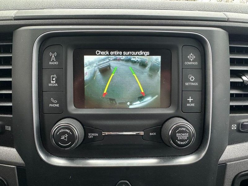 2018 RAM 1500 ExpressImage 4
