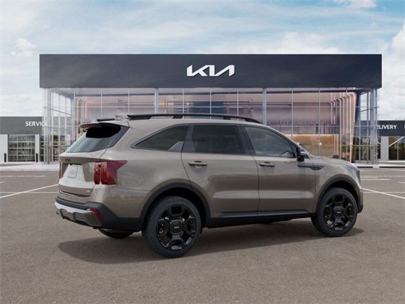 2025 Kia Sorento X-Line SXImage 6