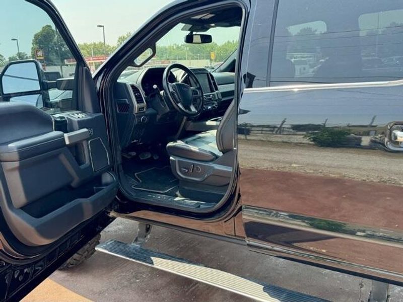 Used 2022 Ford F-350 PlatinumImage 11