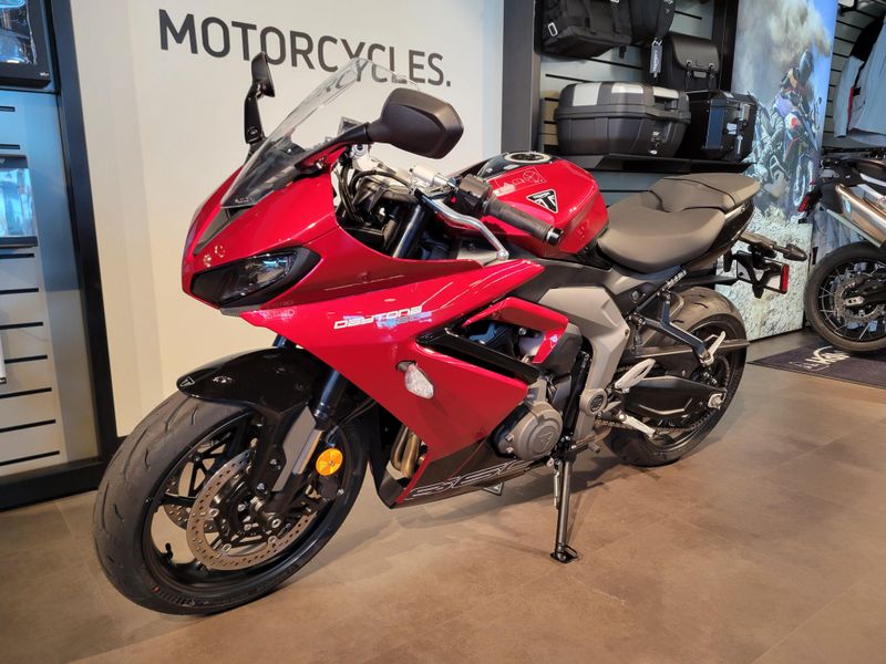 New 2025 Triumph DAYTONA 660 
