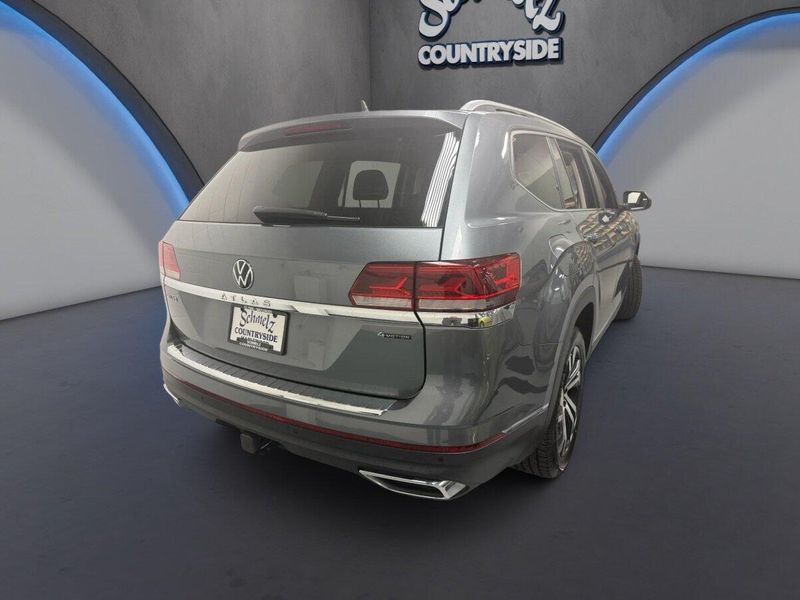 Used 2023 Volkswagen Atlas V6 SEL AWD w/Sunroof & NavImage 12