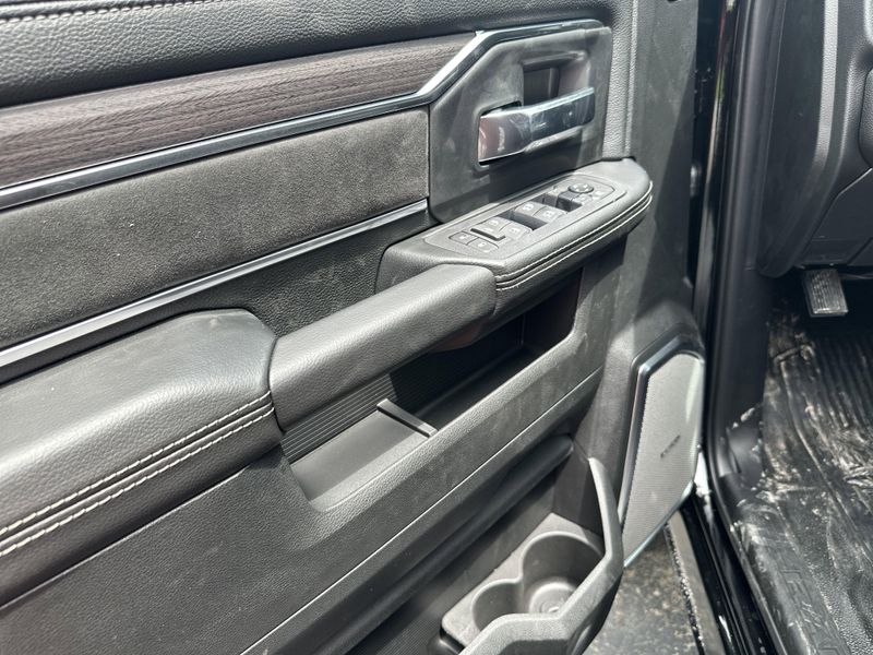 New 2025 RAM 4500 Big Horn Chassis Crew Cab 4x4 60