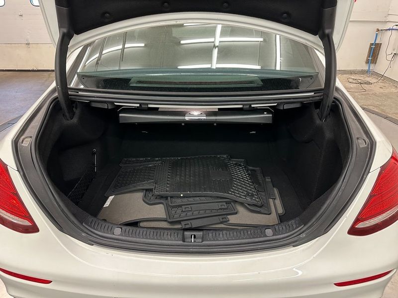 2019 Mercedes-Benz E 450 450Image 20