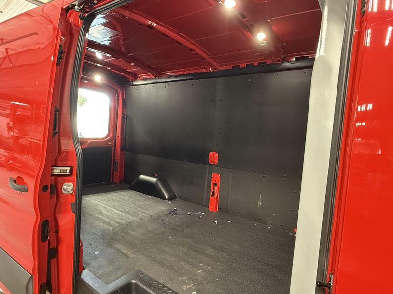 Used 2021 Ford Transit-250 Cargo Van Image 7