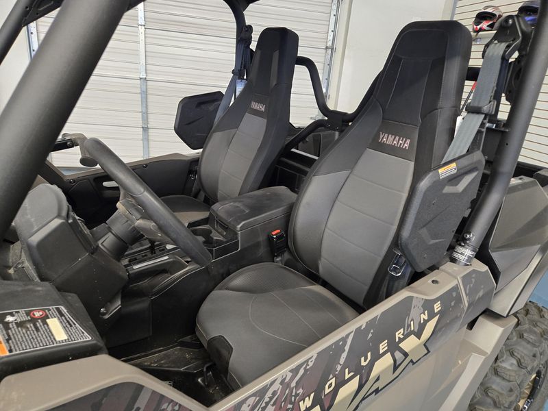 2024 Yamaha WOLVERINE RMAX2 XTR TITAN AND TACTICAL BLACK Image 14