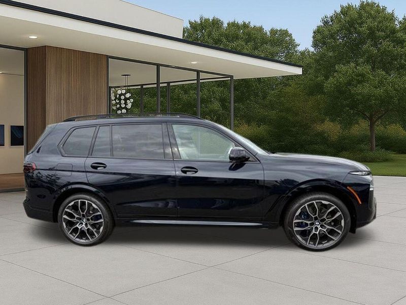 New 2026 BMW X7 xDrive40iImage 7