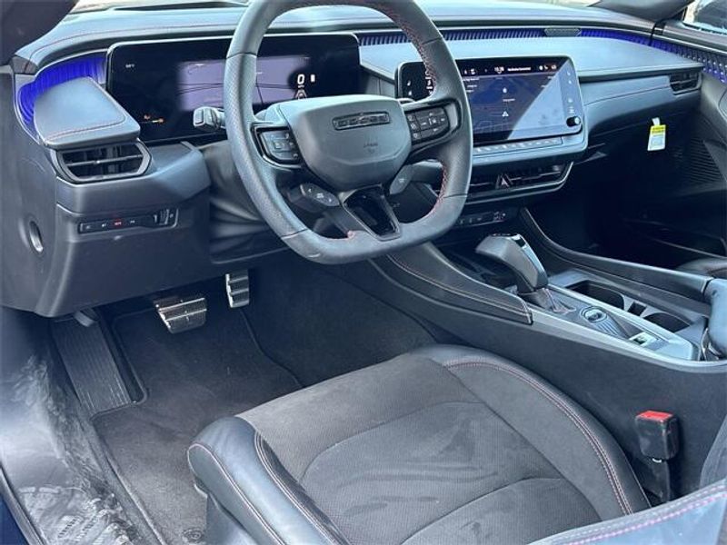 New 2024 Dodge Charger Daytona Scat Pack AwdImage 15