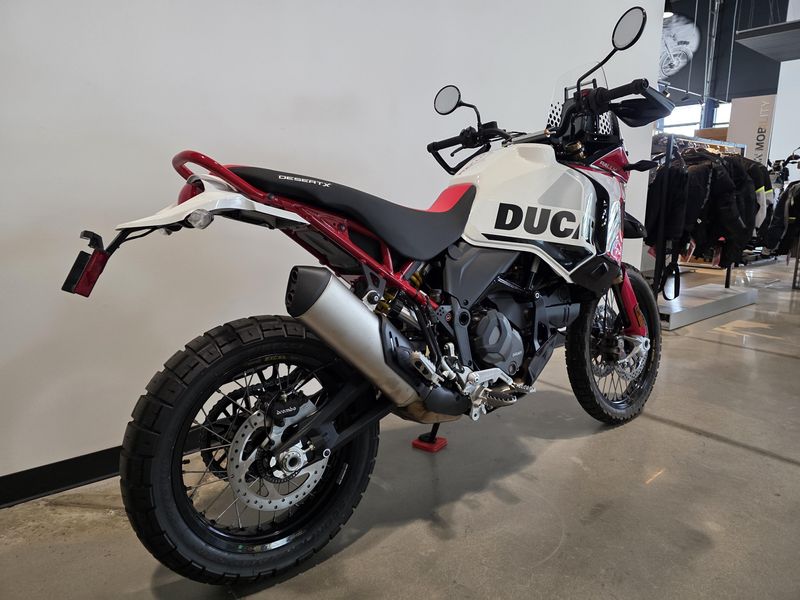 2025 Ducati DesertX Rally