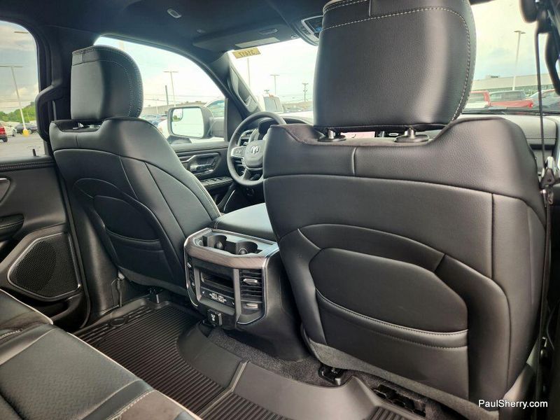New 2025 RAM 1500 Laramie Crew Cab 4x4 5