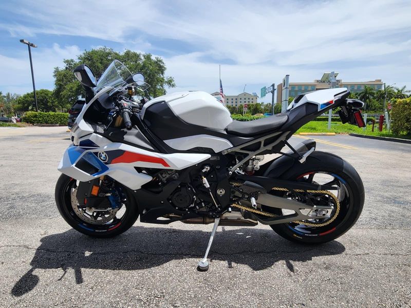 2026 BMW S 1000 RRImage 5