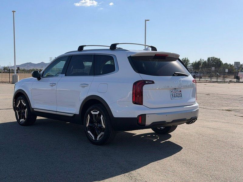 Used 2024 Kia Telluride SImage 5