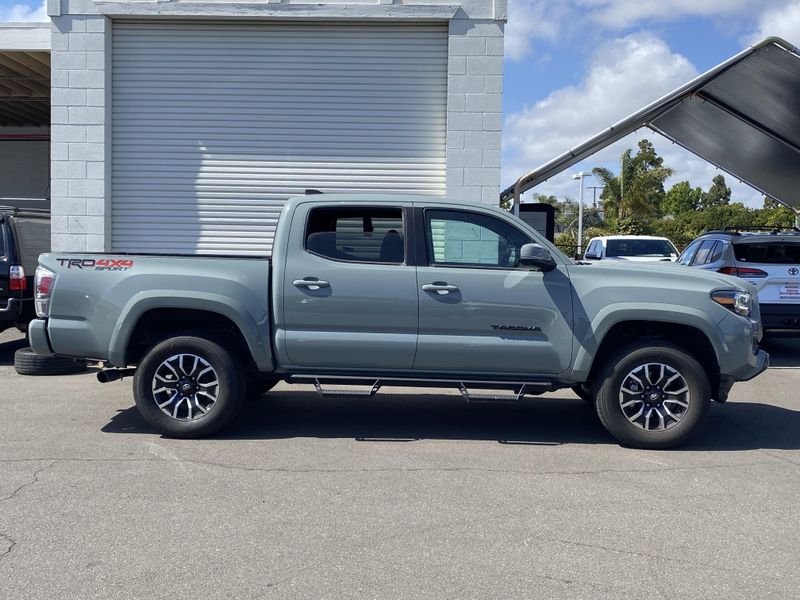 2023 Toyota Tacoma TRD SportImage 2