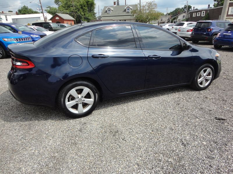 2016 Dodge Dart SXTImage 1