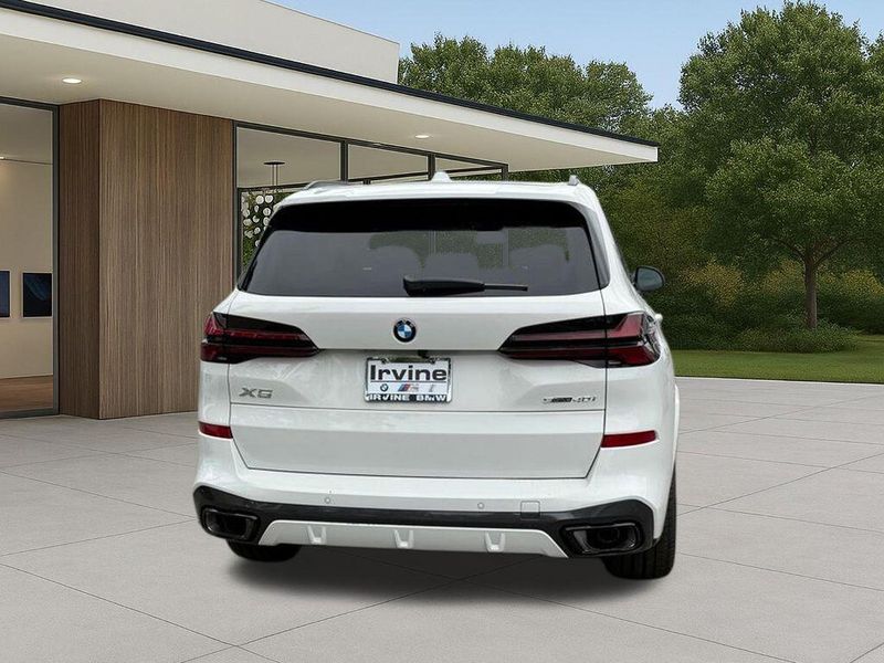 New 2026 BMW X5 sDrive40iImage 9