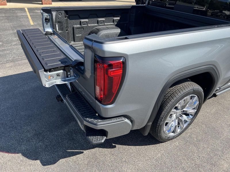 2026 Gmc Sierra 1500 Denali photo 43