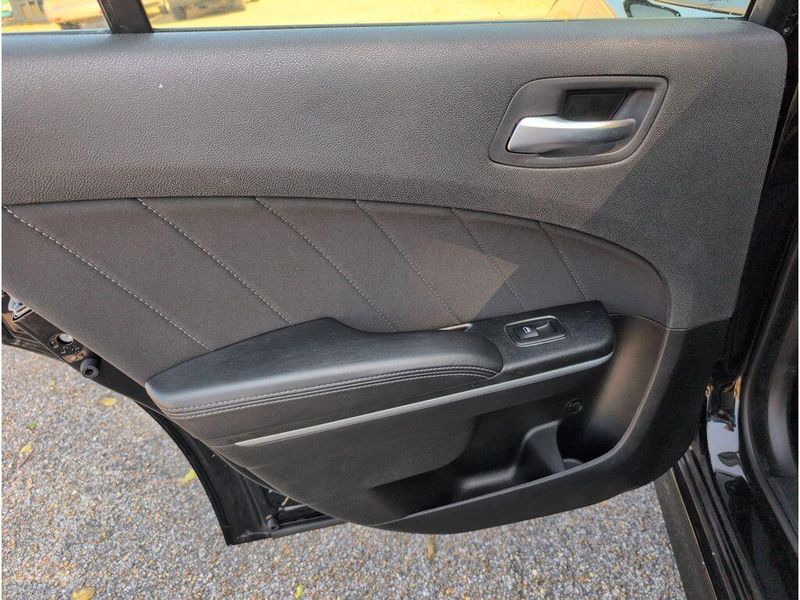 Used 2023 Dodge Charger GTImage 29