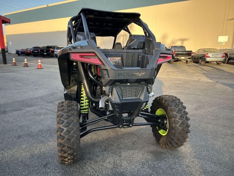 New 2025 Polaris RZR PRO XP 4 ULTIMATE Image 16