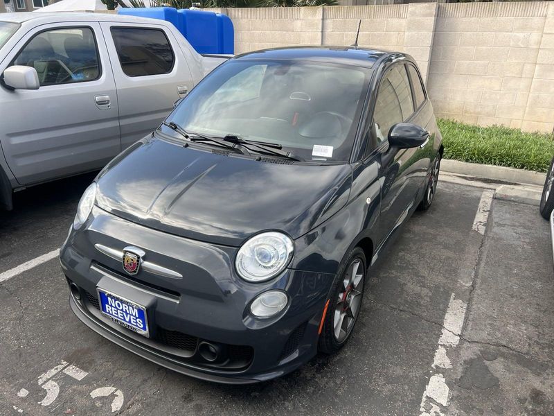 2016 Fiat 500 AbarthImage 3