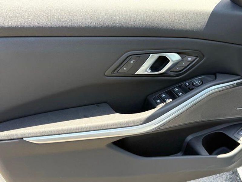 New 2026 BMW 3 Series 330iImage 15