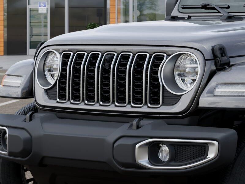 New 2026 Jeep Wrangler 4-door SaharaImage 11