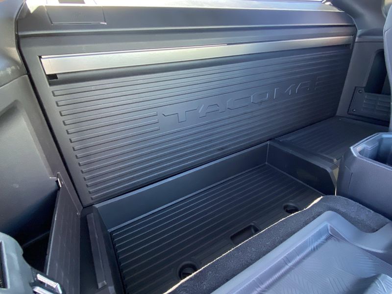 2025 Toyota Tacoma SRImage 12