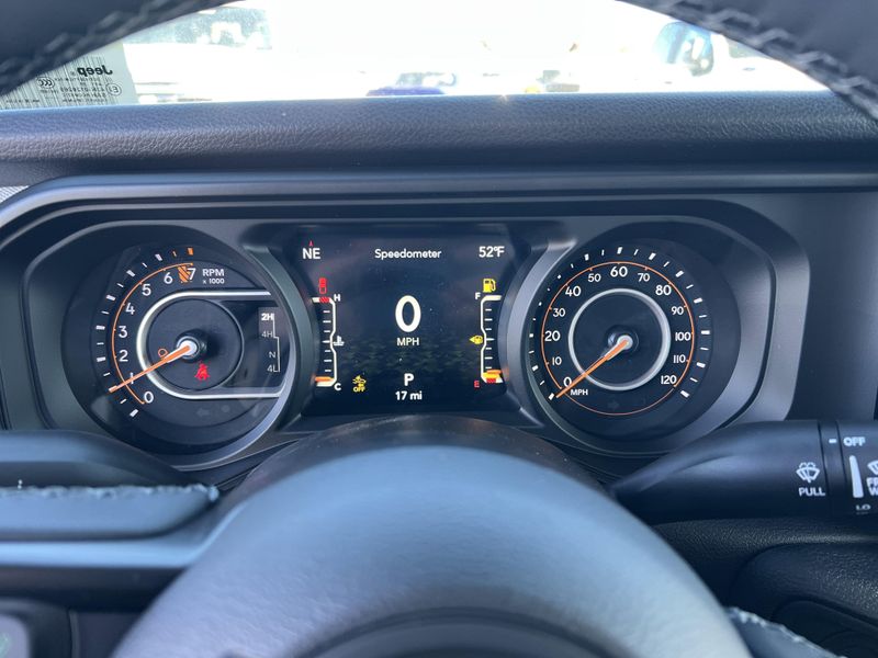 New 2026 Jeep Gladiator Sport S 4x4Image 19
