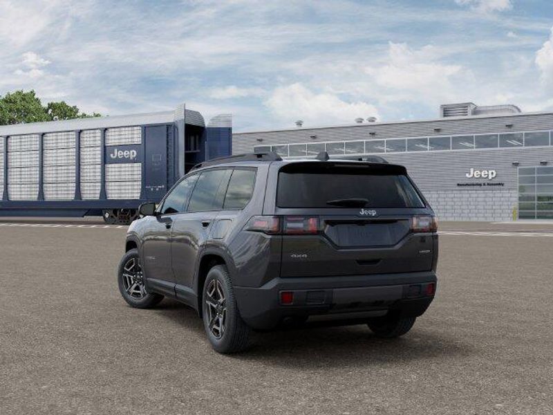 New 2026 Jeep Cherokee Laredo 4x4Image 3