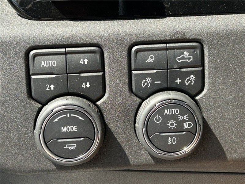 2022 Chevrolet Silverado 1500 LTZImage 7
