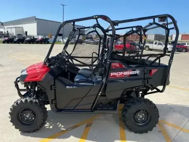 NEW 2026 HONDA PIONEER 7004 Image 2