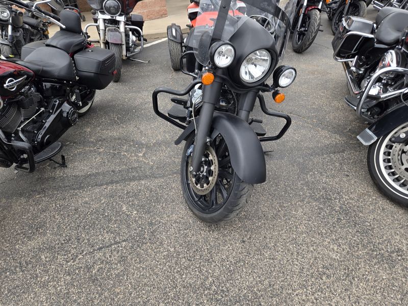 USED 2018 INDIAN MOTORCYCLE SPRINGFIELD DARK HORSE Image 9