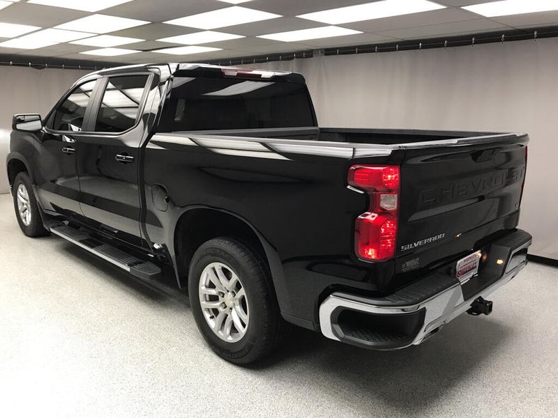 Used 2019 Chevrolet Silverado 1500 LTImage 2
