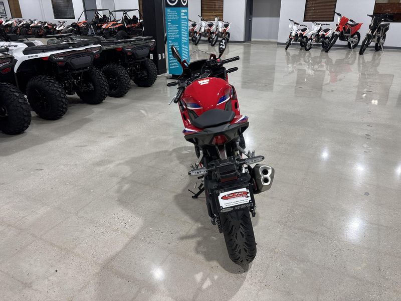 New 2026 Honda CBR500R ABS Image 14
