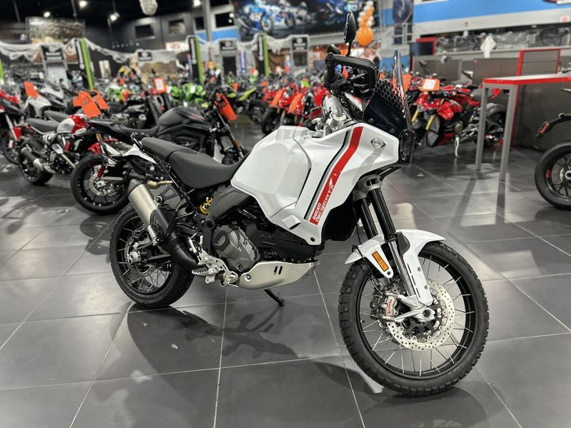 New 2025 Ducati Desertx Image 4