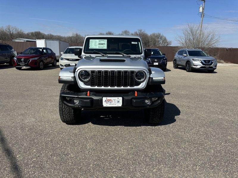 2024 Jeep Gladiator Mojave X 4x4Image 3