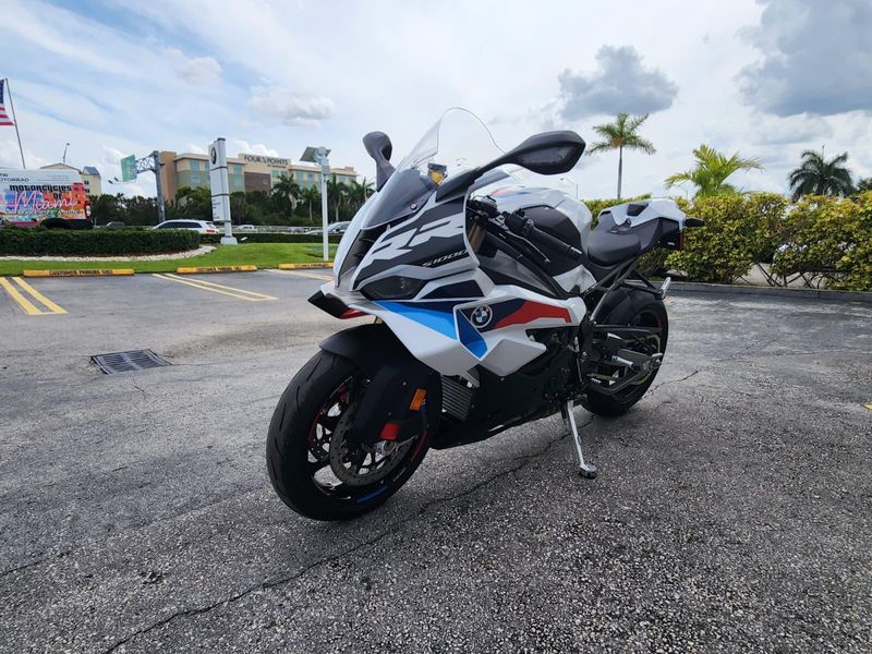 2026 BMW S 1000 RRImage 3