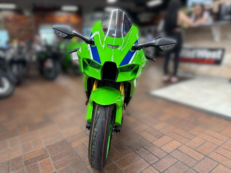 New 2024 Kawasaki NINJA ZX 10R ABS 40th ANNIVERSARY EDITION